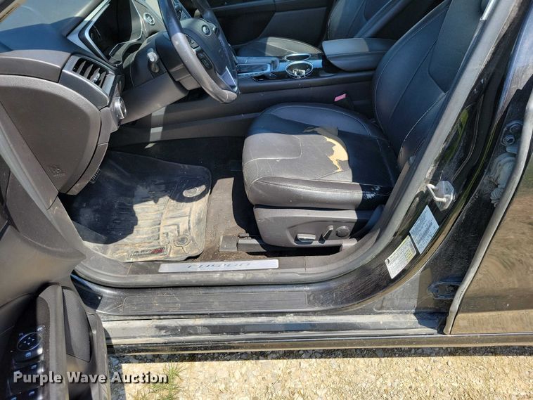 image for item DZ7062 2013 Ford Fusion  