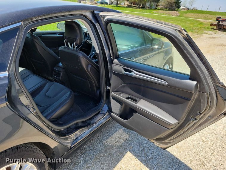 image for item DZ7062 2013 Ford Fusion  