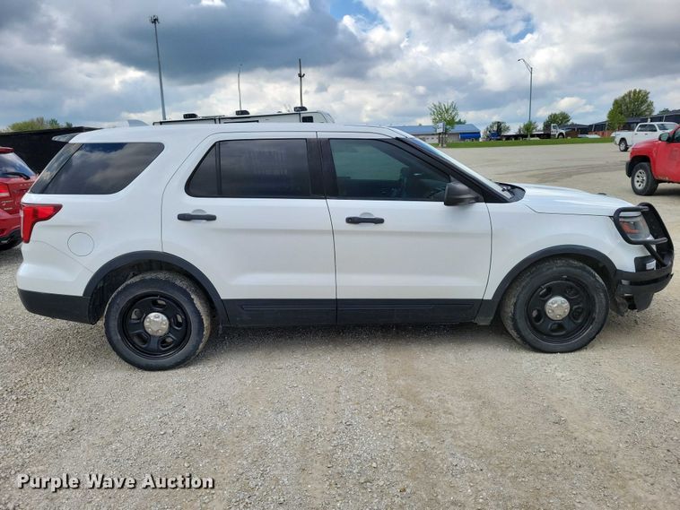 image for item DZ7079 2017 Ford Explorer Police Interceptor SUV