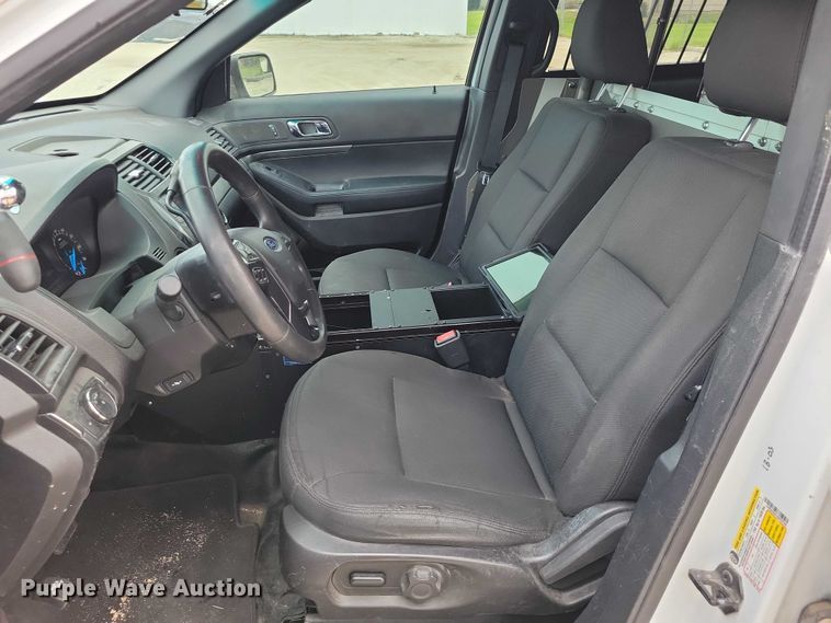 image for item DZ7079 2017 Ford Explorer Police Interceptor SUV