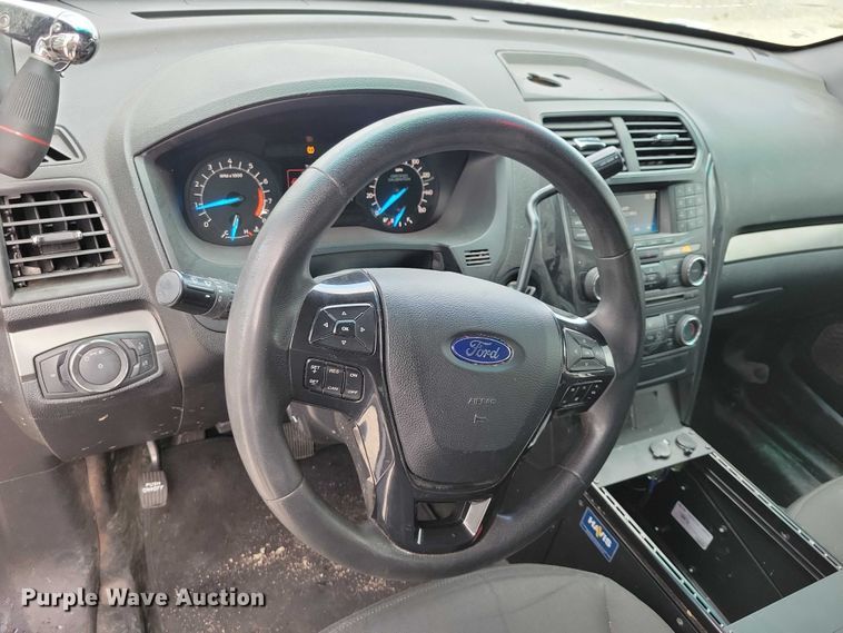 image for item DZ7079 2017 Ford Explorer Police Interceptor SUV