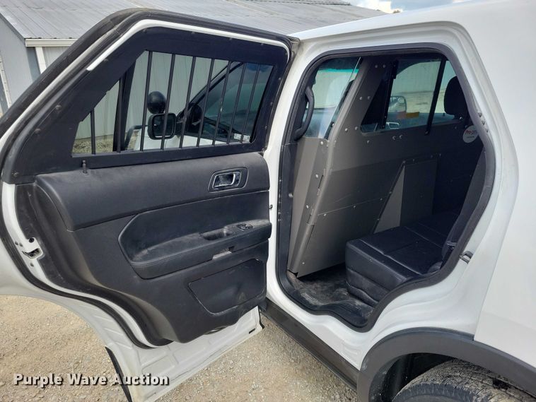 image for item DZ7079 2017 Ford Explorer Police Interceptor SUV