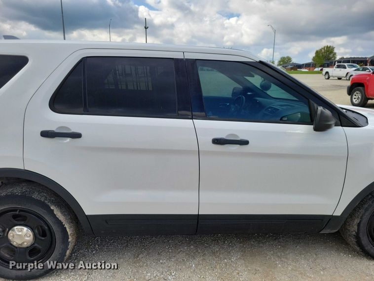 image for item DZ7079 2017 Ford Explorer Police Interceptor SUV