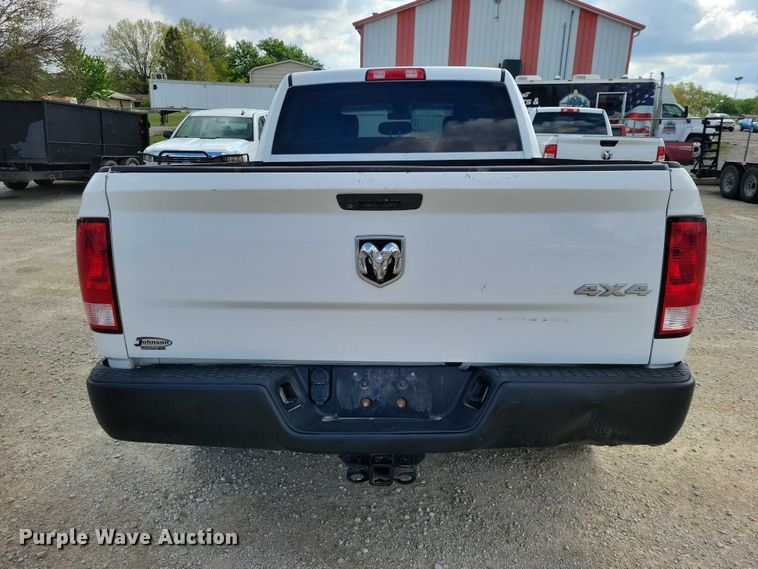 image for item DZ7081 2019 RAM 1500 Crew Cab pickup truck