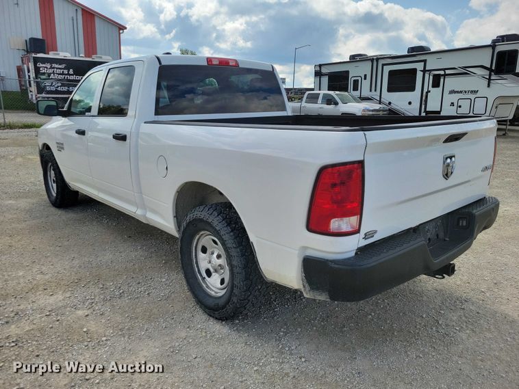 image for item DZ7081 2019 RAM 1500 Crew Cab pickup truck