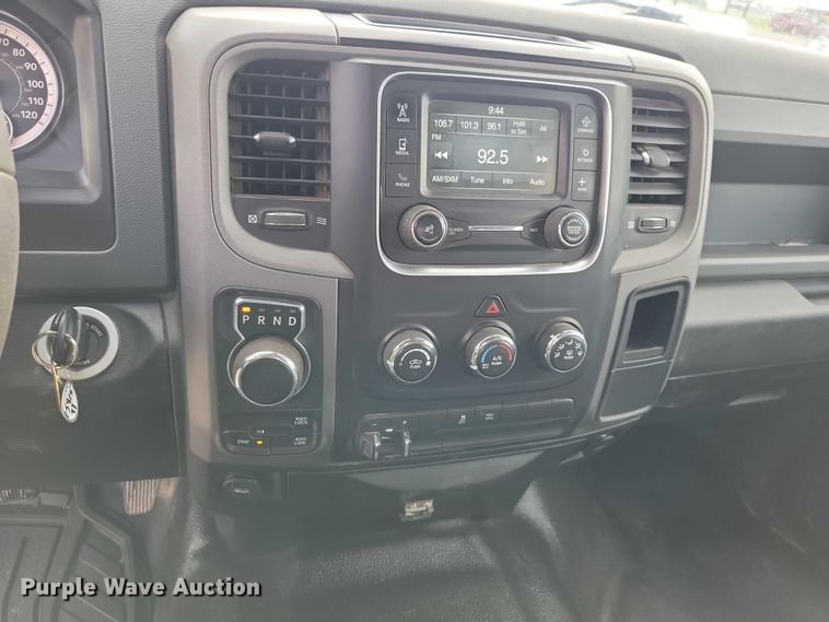 image for item DZ7081 2019 RAM 1500 Crew Cab pickup truck