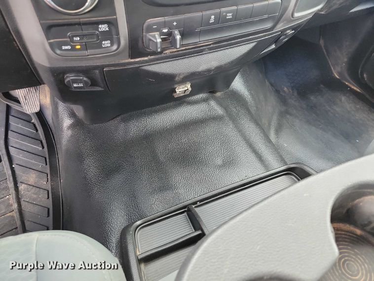 image for item DZ7081 2019 RAM 1500 Crew Cab pickup truck