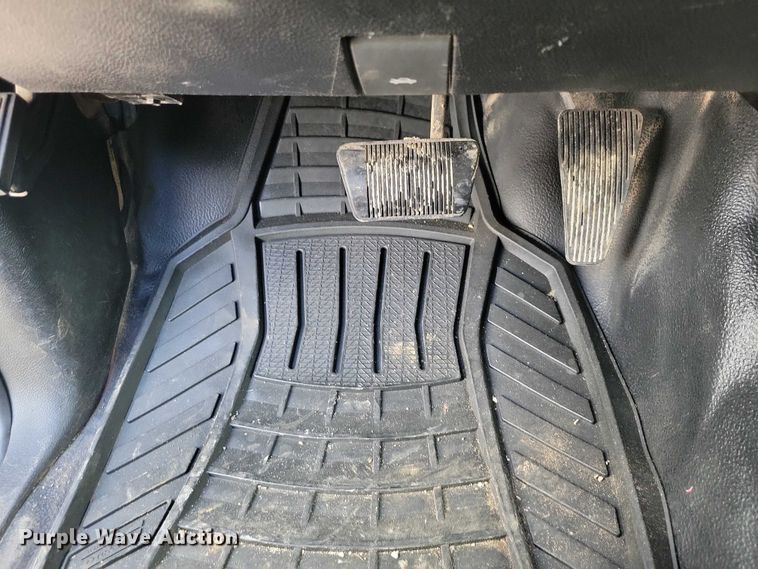 image for item DZ7081 2019 RAM 1500 Crew Cab pickup truck
