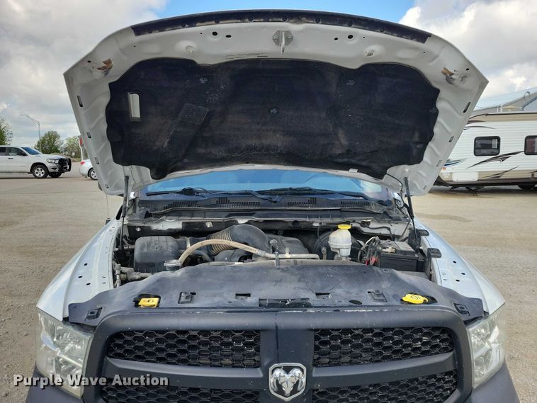 image for item DZ7081 2019 RAM 1500 Crew Cab pickup truck