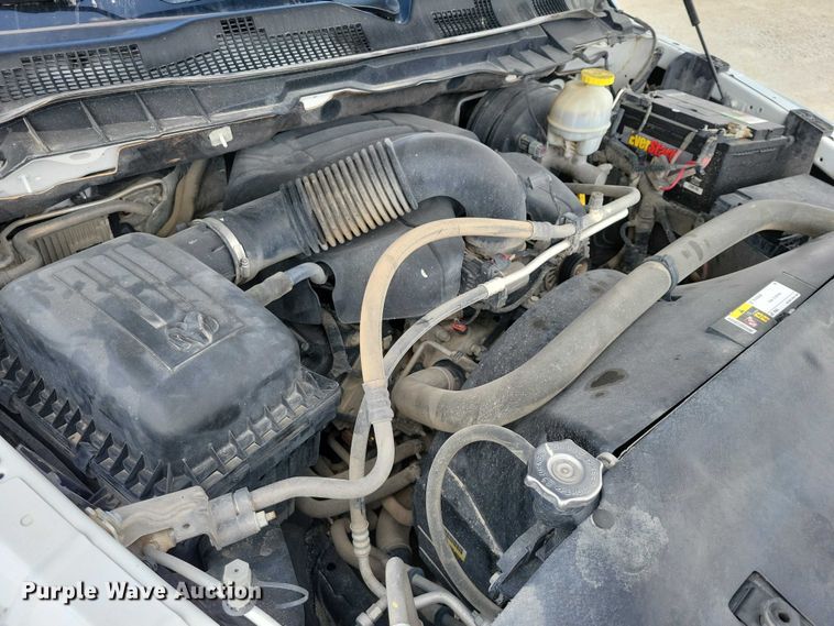 image for item DZ7081 2019 RAM 1500 Crew Cab pickup truck