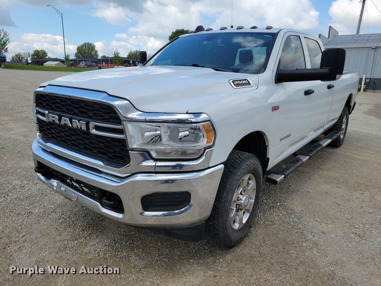 image for item DZ7082 2021 RAM 2500 Crew Cab pickup truck