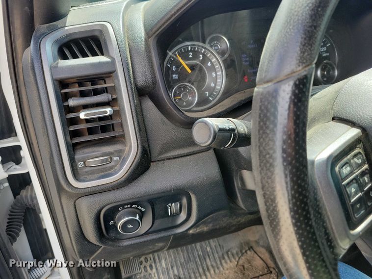 image for item DZ7082 2021 RAM 2500 Crew Cab pickup truck