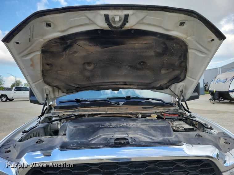 image for item DZ7082 2021 RAM 2500 Crew Cab pickup truck