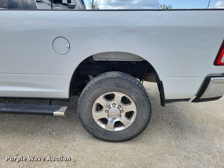 image for item DZ7082 2021 RAM 2500 Crew Cab pickup truck