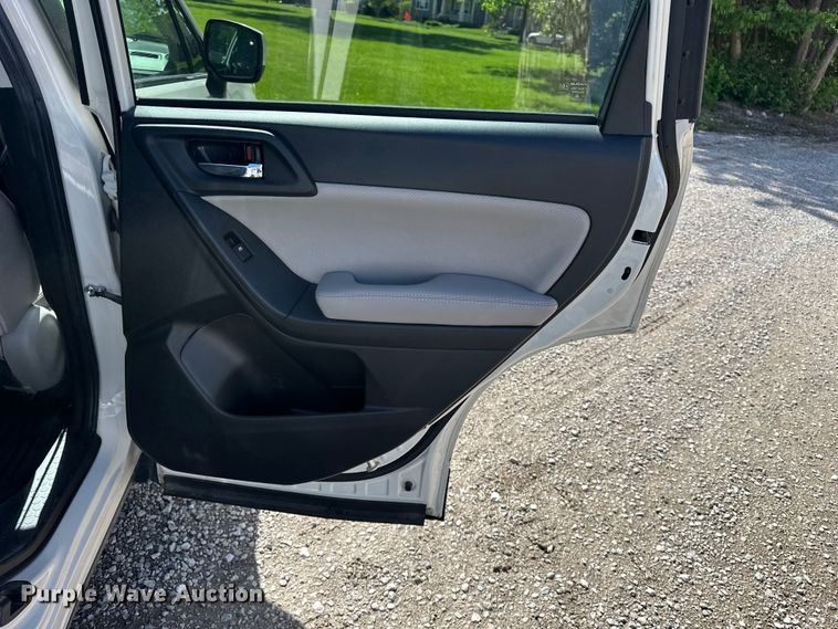 image for item EA4836 2015 Subaru Forester SUV