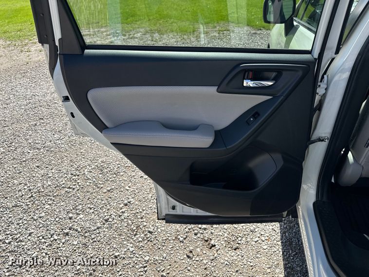 image for item EA4836 2015 Subaru Forester SUV