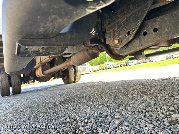 image for item EA4837 2014 Ford F450 Super Duty box truck