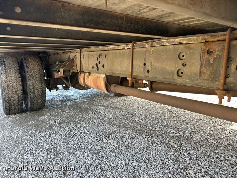 image for item EA4837 2014 Ford F450 Super Duty box truck