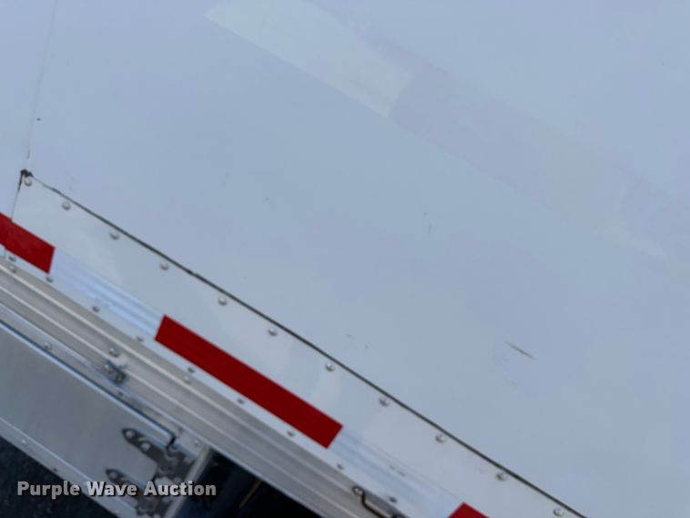 image for item EA4837 2014 Ford F450 Super Duty box truck