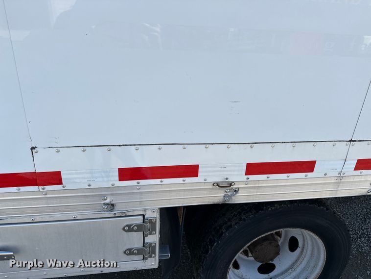 image for item EA4837 2014 Ford F450 Super Duty box truck
