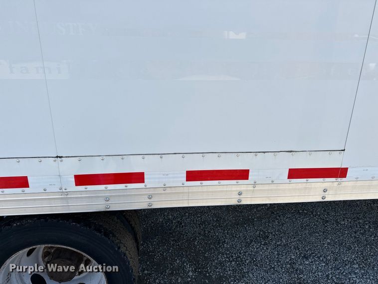 image for item EA4837 2014 Ford F450 Super Duty box truck