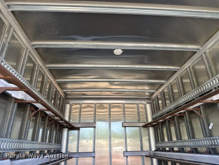 image for item EA4837 2014 Ford F450 Super Duty box truck