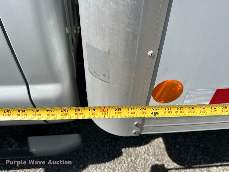 image for item EA4837 2014 Ford F450 Super Duty box truck