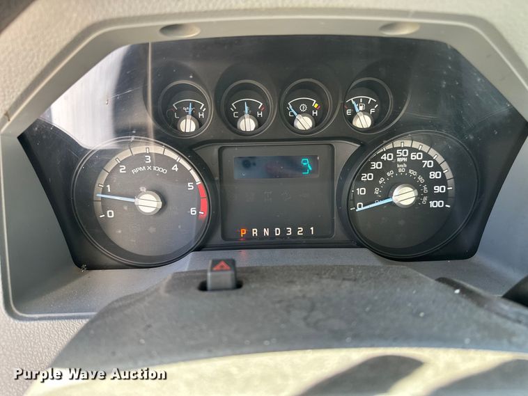 image for item EA4837 2014 Ford F450 Super Duty box truck