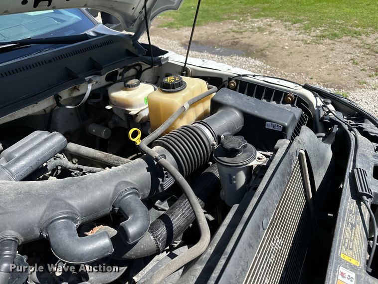 image for item EA4837 2014 Ford F450 Super Duty box truck