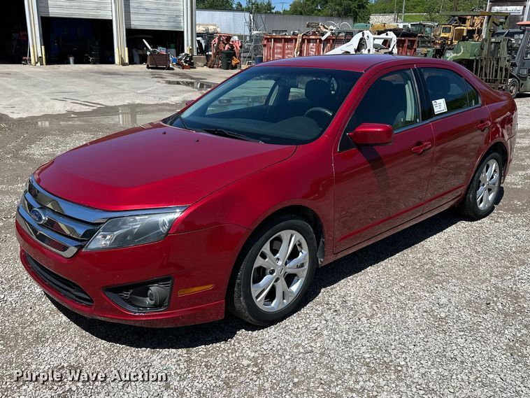 image for item EA4841 2012 Ford Fusion SE 