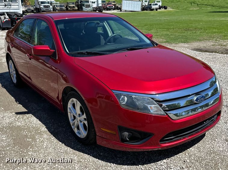 image for item EA4841 2012 Ford Fusion SE 