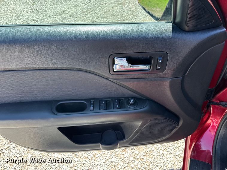 image for item EA4841 2012 Ford Fusion SE 