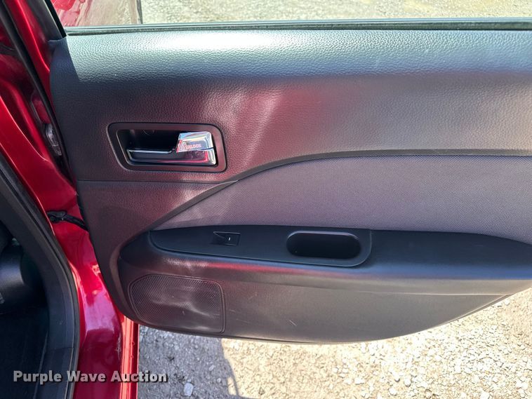 image for item EA4841 2012 Ford Fusion SE 