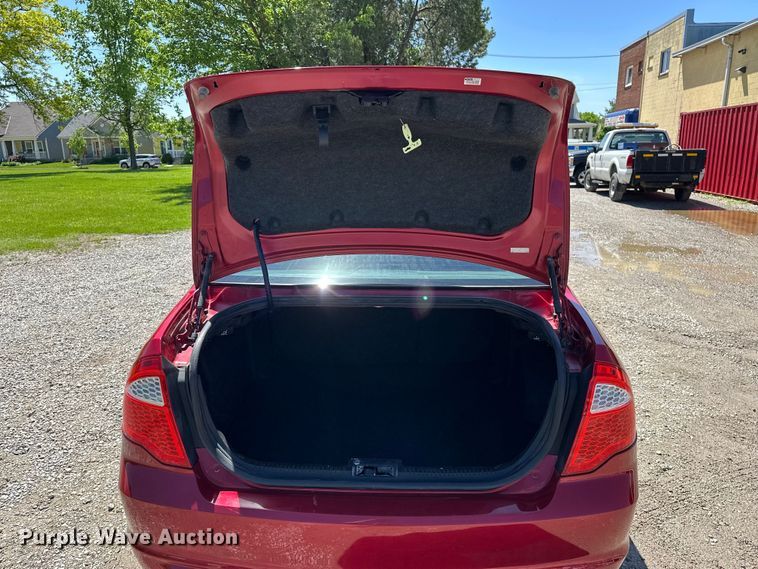 image for item EA4841 2012 Ford Fusion SE 