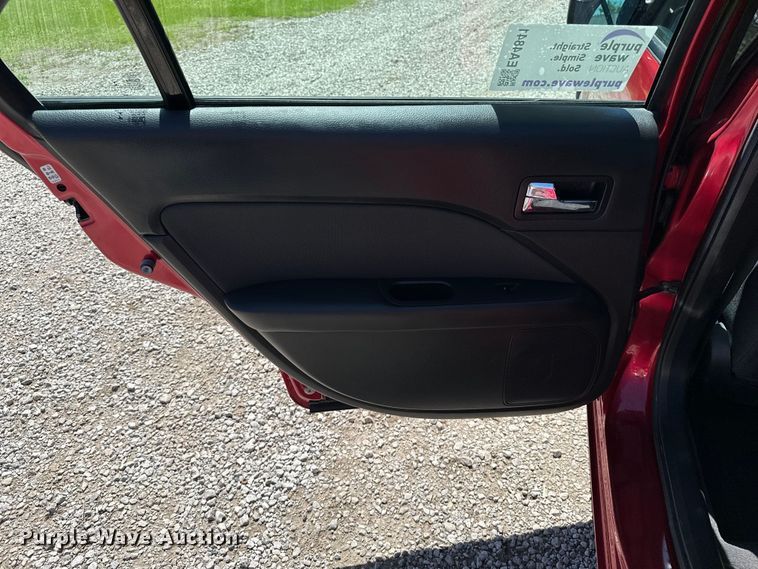 image for item EA4841 2012 Ford Fusion SE 