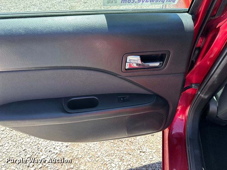image for item EA4841 2012 Ford Fusion SE 