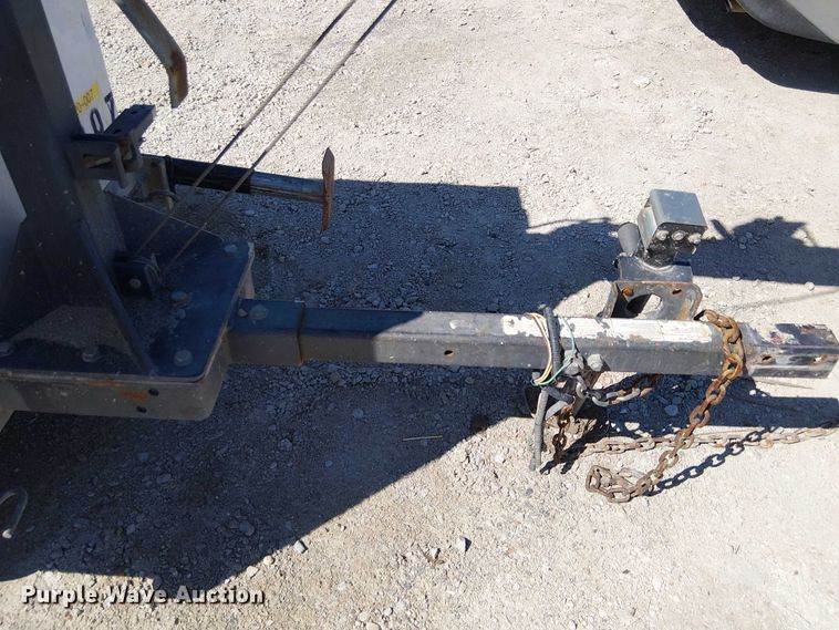 image for item EE5307 2013 Magnum MLT3060K 01 light plant
