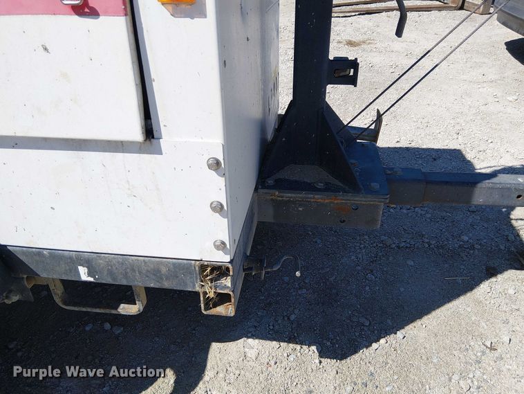 image for item EE5307 2013 Magnum MLT3060K 01 light plant