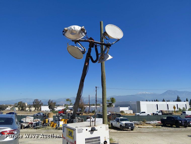 image for item EE5307 2013 Magnum MLT3060K 01 light plant