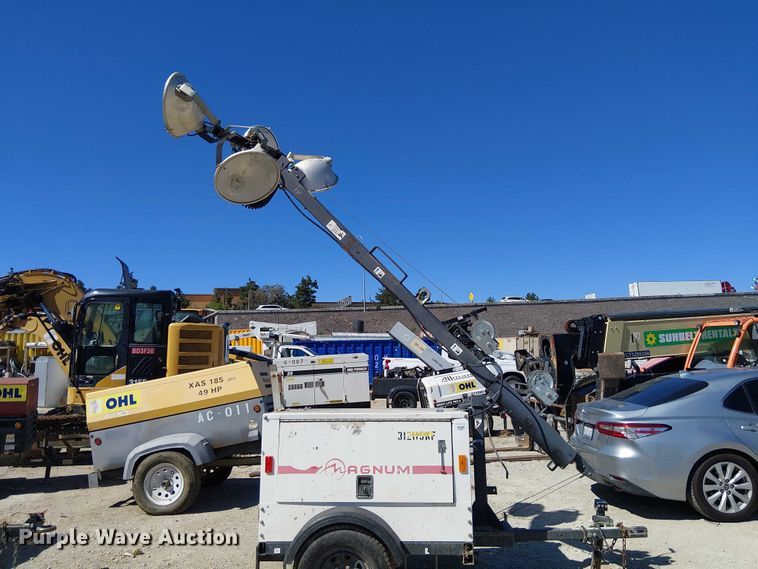 image for item EE5307 2013 Magnum MLT3060K 01 light plant