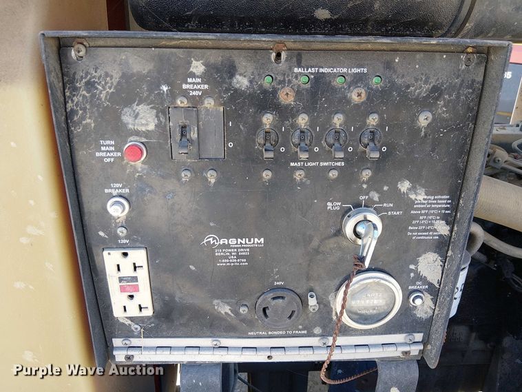 image for item EE5307 2013 Magnum MLT3060K 01 light plant
