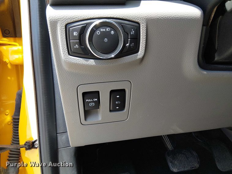 image for item EE5315 2020 Ford F150 Ext. Cab pickup truck