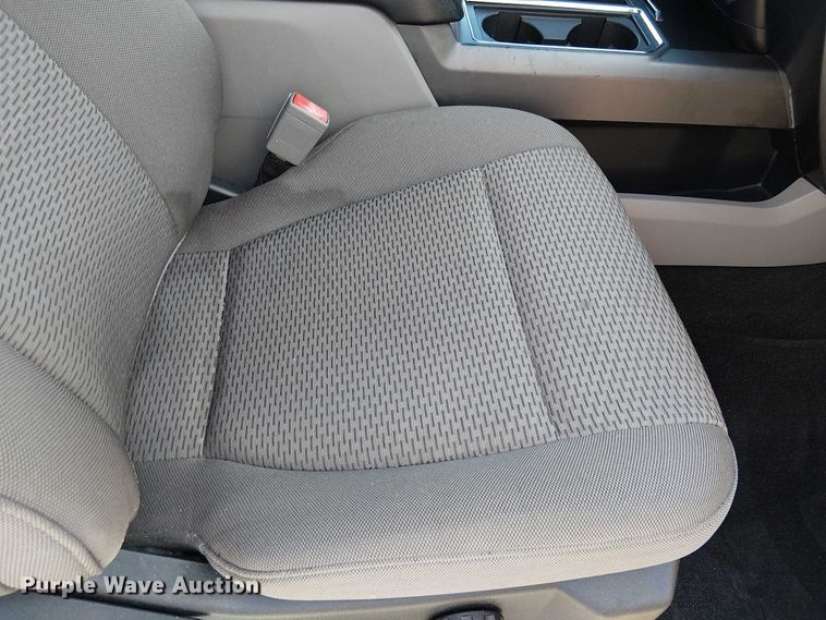 image for item EE5315 2020 Ford F150 Ext. Cab pickup truck