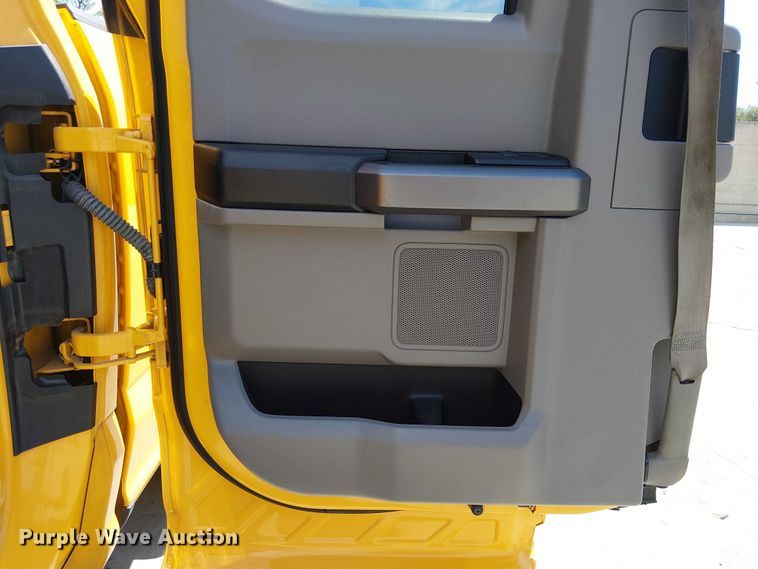 image for item EE5315 2020 Ford F150 Ext. Cab pickup truck