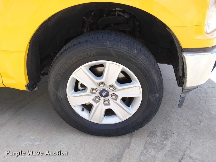 image for item EE5315 2020 Ford F150 Ext. Cab pickup truck