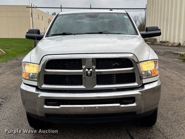image for item EF2459 2014 RAM 2500 Crew Cab pickup truck