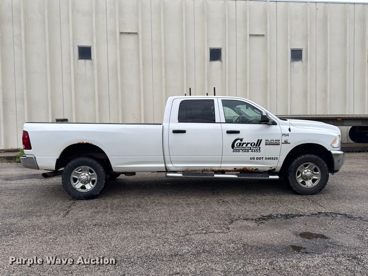 image for item EF2459 2014 RAM 2500 Crew Cab pickup truck