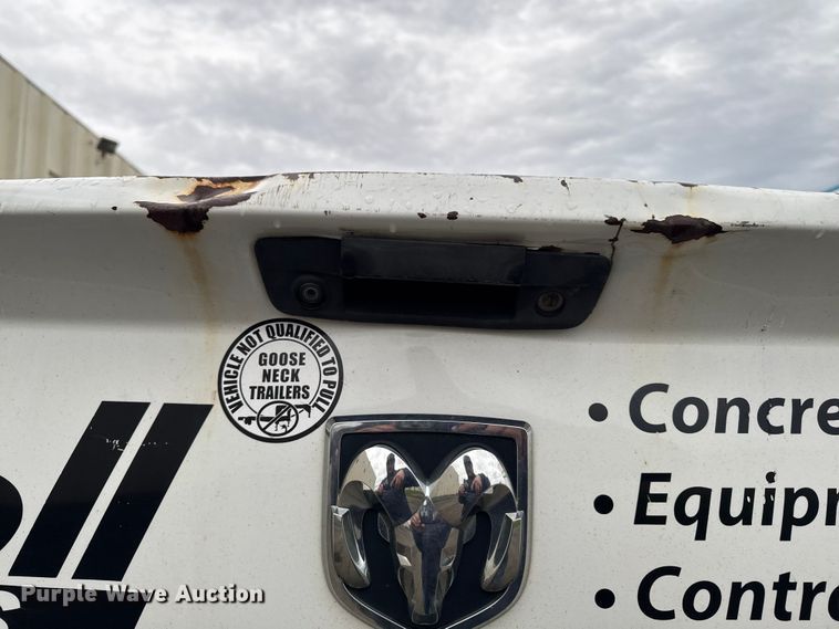 image for item EF2459 2014 RAM 2500 Crew Cab pickup truck