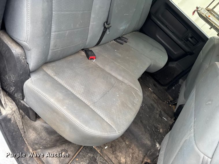 image for item EF2459 2014 RAM 2500 Crew Cab pickup truck