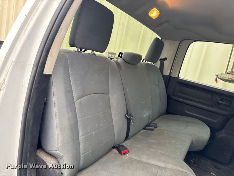image for item EF2459 2014 RAM 2500 Crew Cab pickup truck
